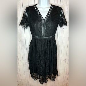 Funlingo Boho Black Lace Dress Women’s Small Short Sleeve V-Neck Lined